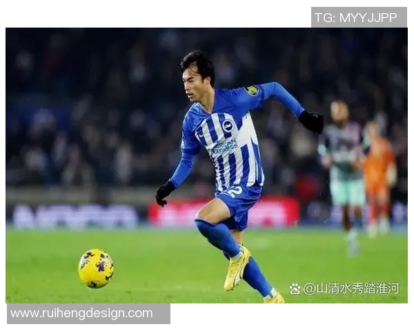 三笘薫最喜爱的足球球星是谁？他与偶像之间的故事揭秘